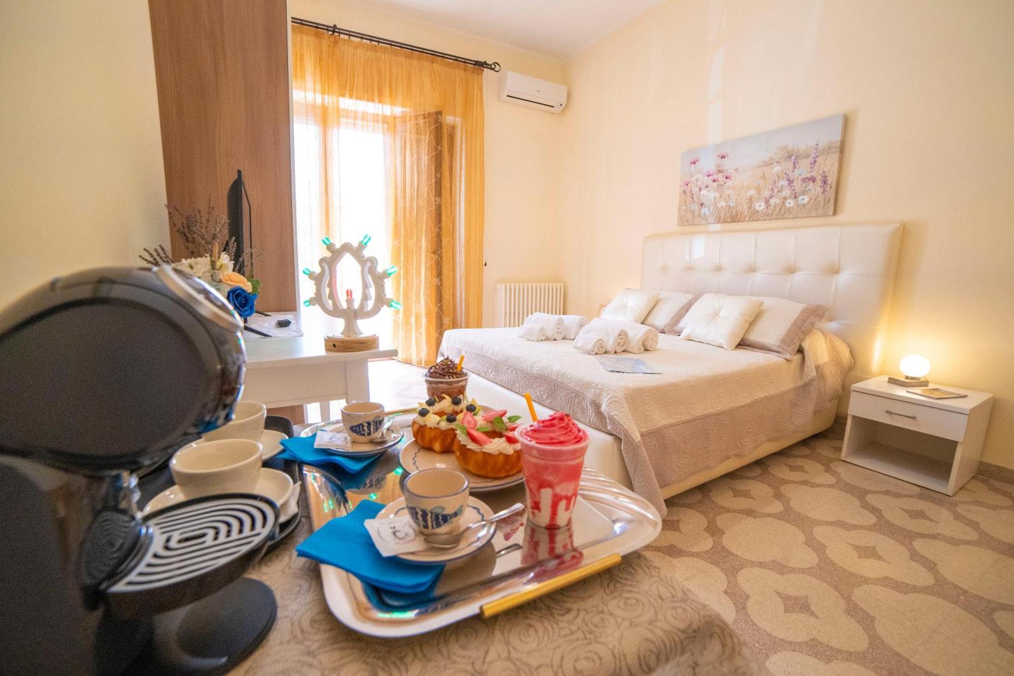 B&B A Due Passi Otranto Eksteriør bilde